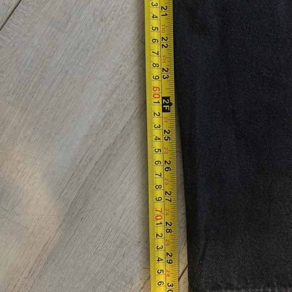 Levi's black denim jeans Men Size W42 x 32L - Picture 5 of 8